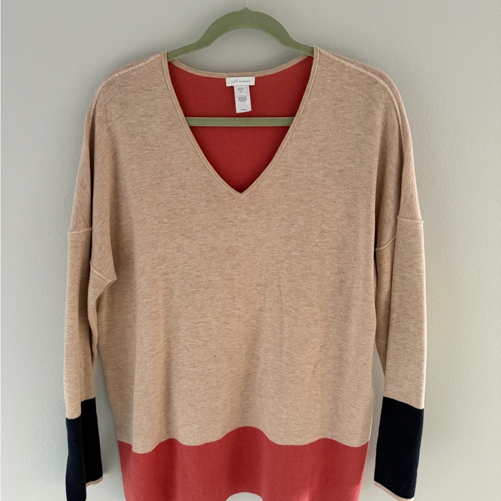 J. Jill tan and burnt orange V-Neck Sweater with navy sleeve accents.